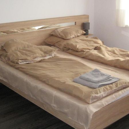 Hz Apartman Miskolc Leilighet Eksteriør bilde
